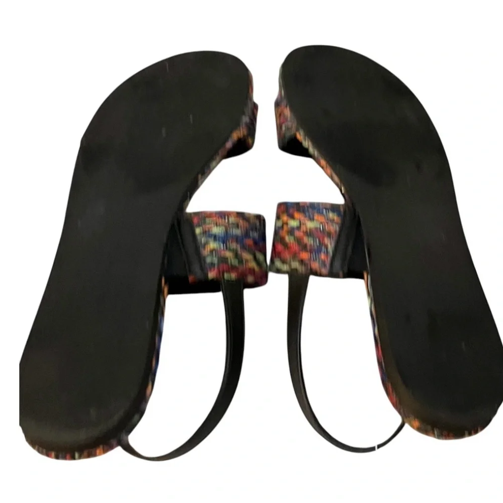 Sandals by Carlos Santana | Multi-color | Size 7M | LIKE NEW! - Picture 4 of 9